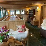 Gasthof Auberge de L'Ours Vers L'Eglise