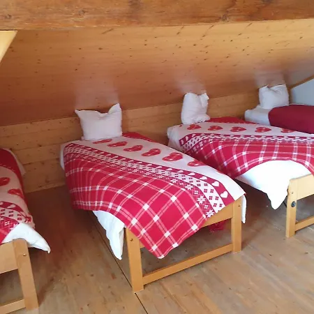 Inn Auberge De L'Ours