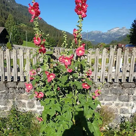 Auberge De L'Ours Zajazd Vers L'Eglise