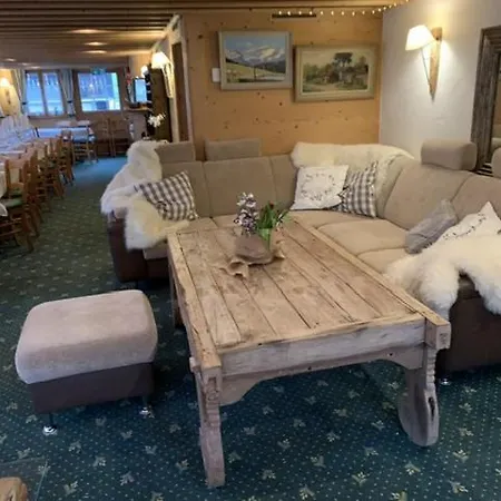 Locanda Auberge De L'Ours Vers L'Eglise