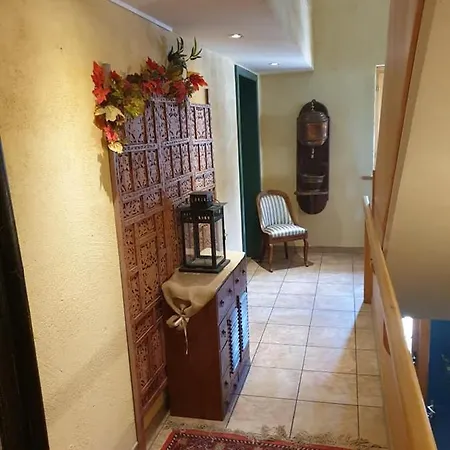 Auberge De L'Ours Inn