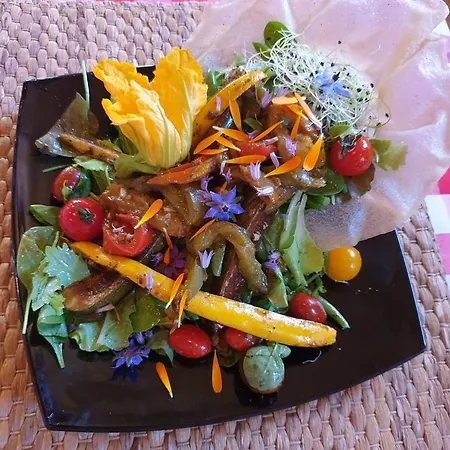 Auberge De L'Ours Inn *