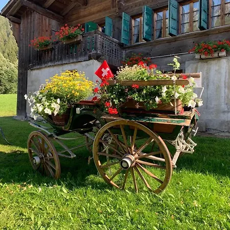 Auberge De L'Ours Inn