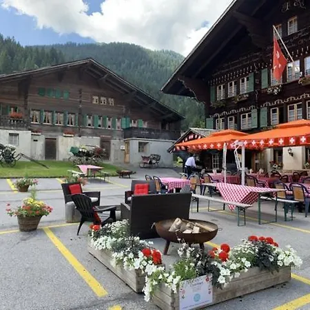 Inn Auberge De L'Ours