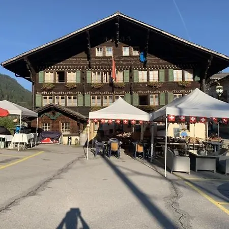 Auberge De L'Ours Vers L'Eglise